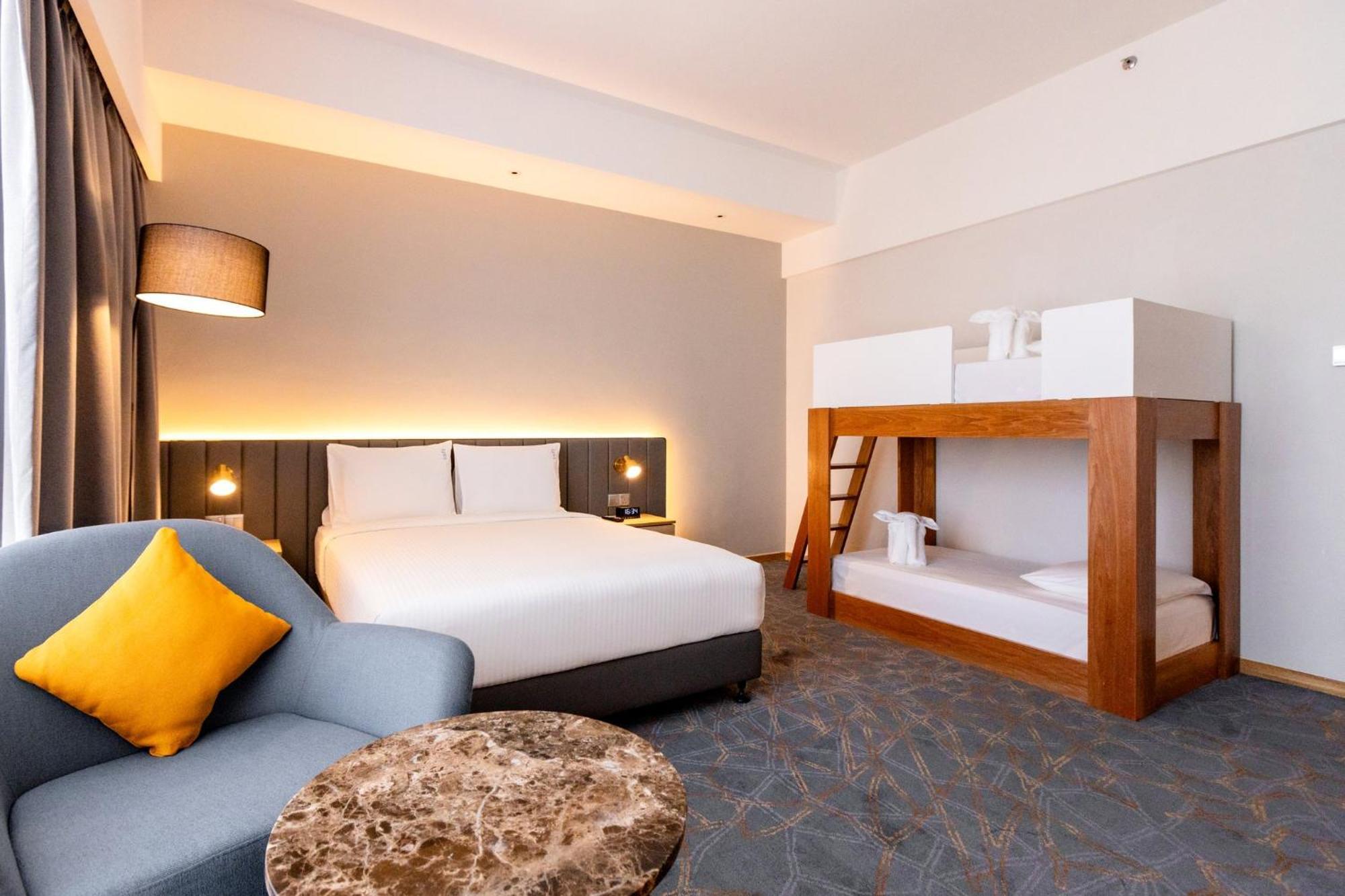 Holiday Inn Sepang - Airport Exterior foto